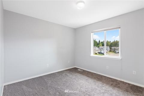 5502 209th St E, Spanaway, WA 98387 photo 18