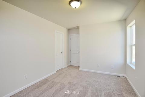 613 Carrie Dr E, Enumclaw, WA 98022 photo 13