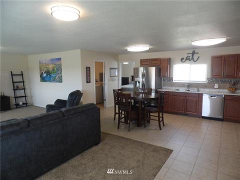 152 E Gum St, Connell, WA 99326 photo 38