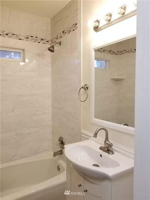 2409 Fulton St, Everett, WA 98201 photo 9