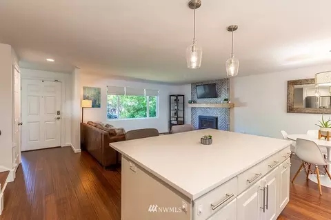 10025 NE 204th St, Bothell, WA 98011 photo 9