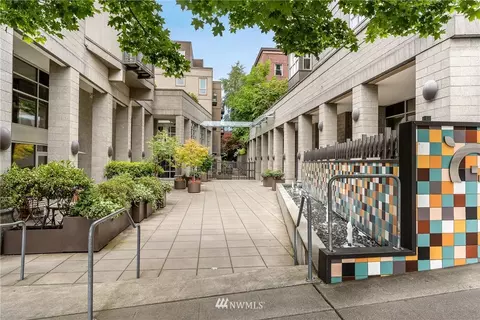 1420 E Pine St #E604, Seattle, WA 98122 photo 20