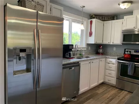 21613 49th Avenue Ct E, Spanaway, WA 98387 photo 10