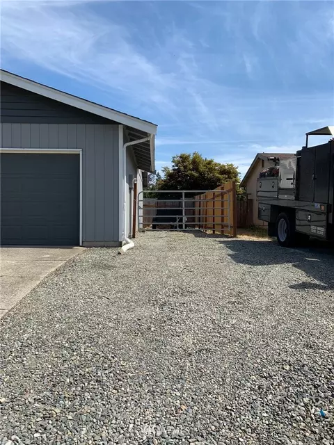 21613 49th Avenue Ct E, Spanaway, WA 98387 photo 5