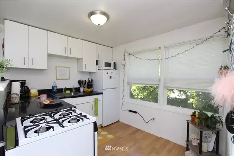 1704 Rockefeller Ave, Everett, WA 98201 photo 33