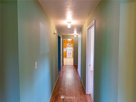 1209 Loraine St, Enumclaw, WA 98022 photo 9