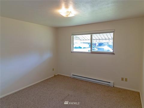 1209 Loraine St, Enumclaw, WA 98022 photo 15