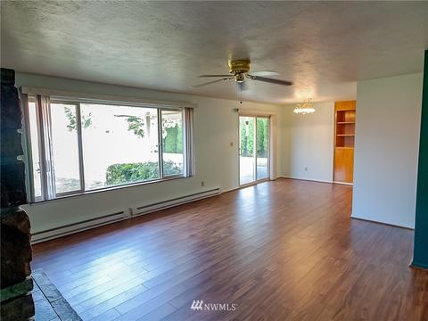1209 Loraine St, Enumclaw, WA 98022 photo 8