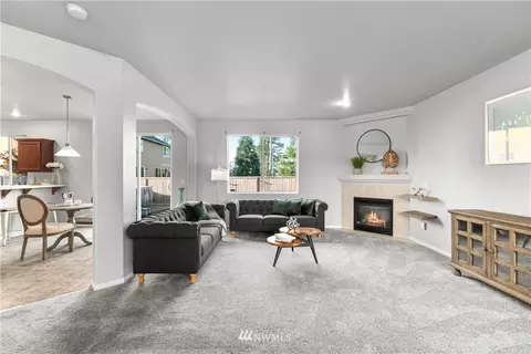 4525 201st St E, Spanaway, WA 98387 photo 4