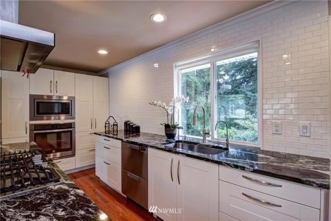 17313 Gravenstein Rd, Bothell, WA 98012 photo 8