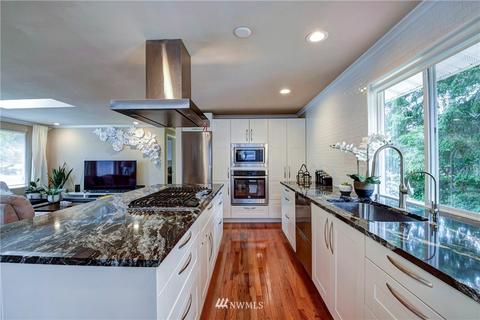17313 Gravenstein Rd, Bothell, WA 98012 photo 9