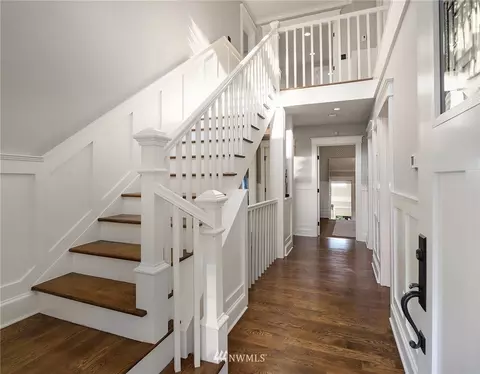 1222 24th Ave E, Seattle, WA 98112 photo 8