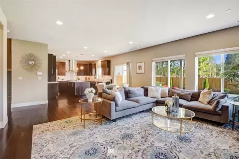 8831 NE 202nd Pl, Bothell, WA 98011 photo 4