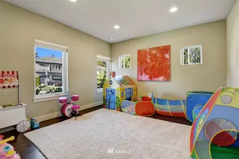 8831 NE 202nd Pl, Bothell, WA 98011 photo 12