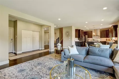 8831 NE 202nd Pl, Bothell, WA 98011 photo 5
