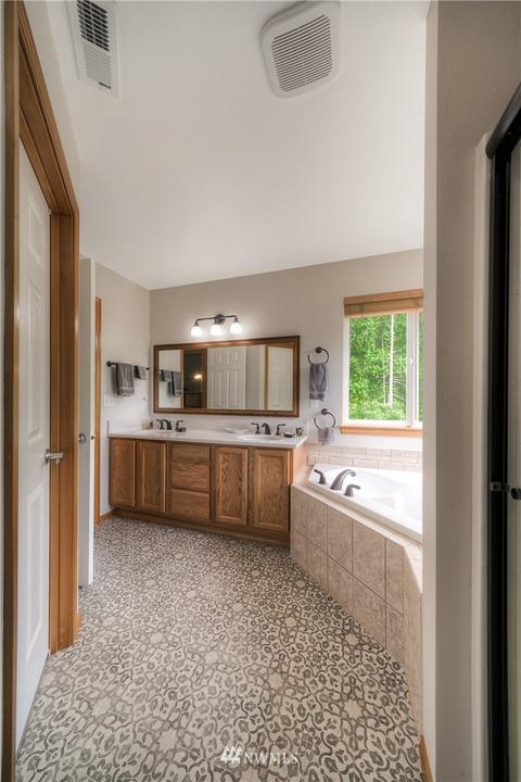 19409 126th St E, Sumner, WA 98391 photo 14