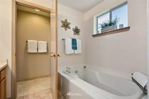 3225 208th Pl SE, Bothell, WA 98021 photo 15