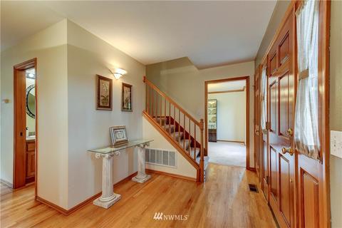 11025 NE 197th St, Bothell, WA 98011 photo 3