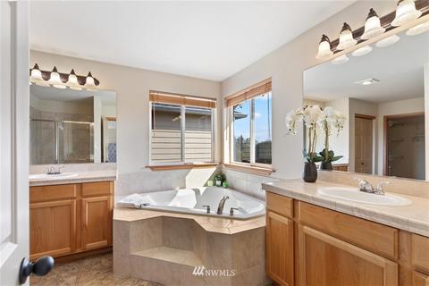 21129 Meridian Pl W, Bothell, WA 98021 photo 35