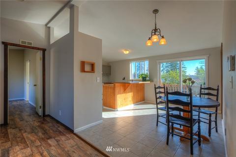 22 Blanchard Rd, Eastsound, WA 98245 photo 9