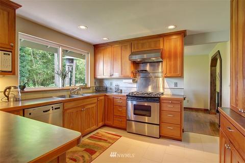 18120 Baldwin Rd, Bothell, WA 98012 photo 9