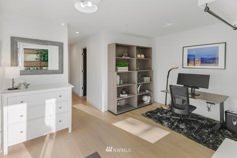 722 Summit Ave E, Seattle, WA 98102 photo 17
