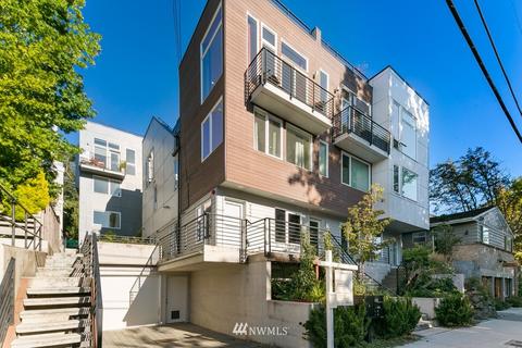 722 Summit Ave E, Seattle, WA 98102 photo 1