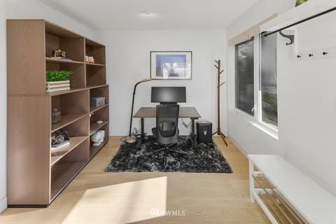 722 Summit Ave E, Seattle, WA 98102 photo 18