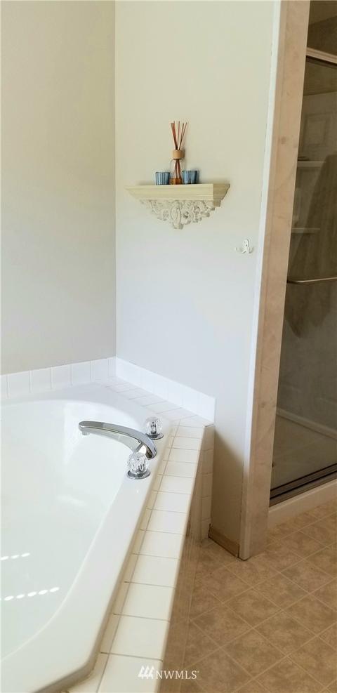 226 Michell Ln NE, Orting, WA 98360 photo 20