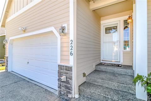 226 Michell Ln NE, Orting, WA 98360 photo 4