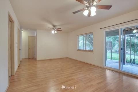 236 174th St E, Spanaway, WA 98387 photo 11