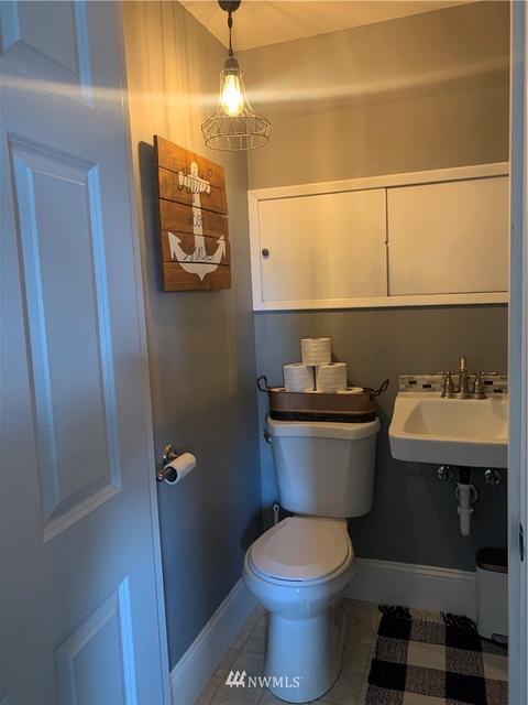 1037 Lafromboise St, Enumclaw, WA 98022 photo 30
