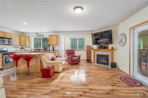 1102 182nd Street Ct E, Spanaway, WA 98387 photo 17