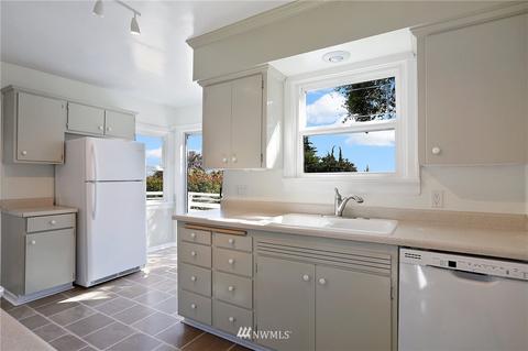 3423 Bell Ave, Everett, WA 98201 photo 9