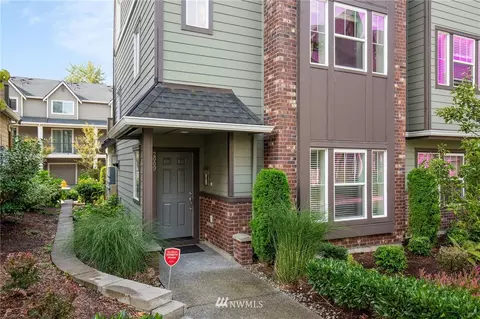 2009 113th Pl SE, Everett, WA 98208 photo 2