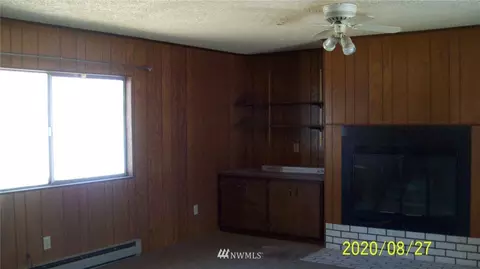 203 E 5th, Lind, WA 99341 photo 4