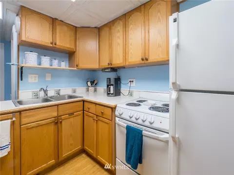 18949 108th Ave NE, Bothell, WA 98011 photo 17