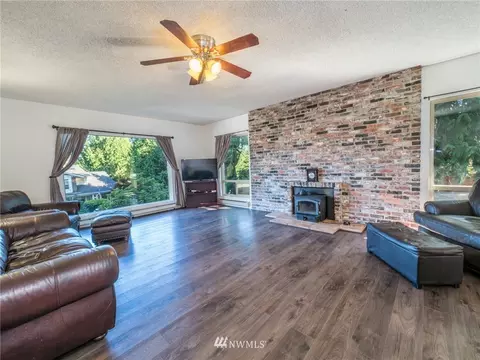 18949 108th Ave NE, Bothell, WA 98011 photo 6