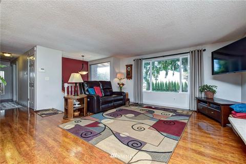 2425 129th Pl SE, Everett, WA 98208 photo 4