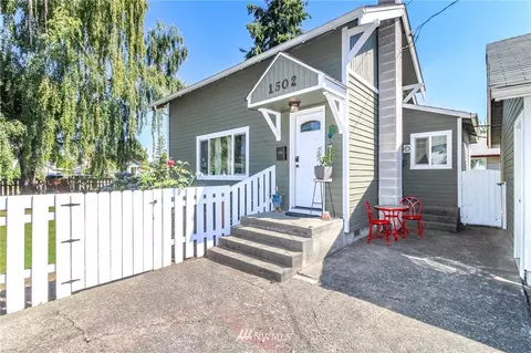 1502 Everett St, Sumner, WA 98390 photo 2