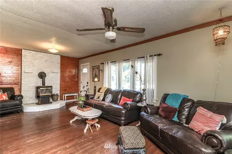 1502 Everett St, Sumner, WA 98390 photo 10