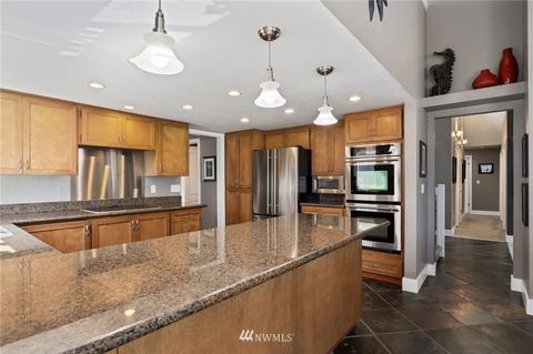 2917 204th Avenue Ct E, Lake Tapps, WA 98391 photo 9