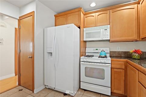 407 46th St SE, Everett, WA 98203 photo 10