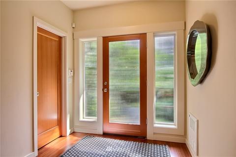 3407 E Spring St, Seattle, WA 98122 photo 4