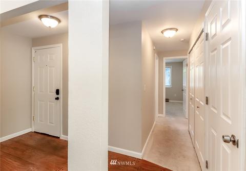820 E Cady Apt J301 Rd, Everett, WA 98203 photo 5