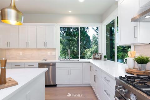 9012 25th Ave NE, Seattle, WA 98115 photo 9