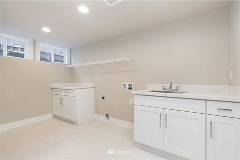 9012 25th Ave NE, Seattle, WA 98115 photo 32