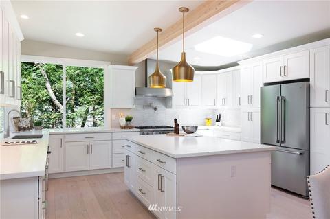 9012 25th Ave NE, Seattle, WA 98115 photo 8