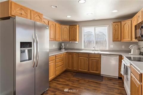 4105 225th St E, Spanaway, WA 98387 photo 6