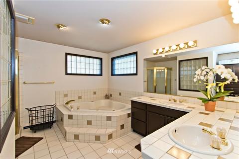 1108 Harding St, Enumclaw, WA 98022 photo 17